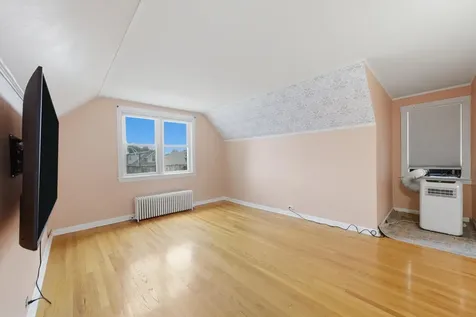 2826 North Rutherford Avenue Chicago IL 60634