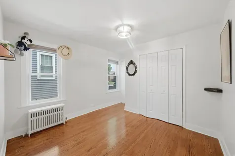 2826 North Rutherford Avenue Chicago IL 60634
