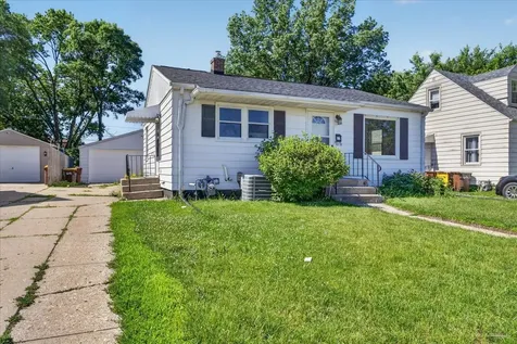 2724 Lawndale Avenue Rockford IL 61101