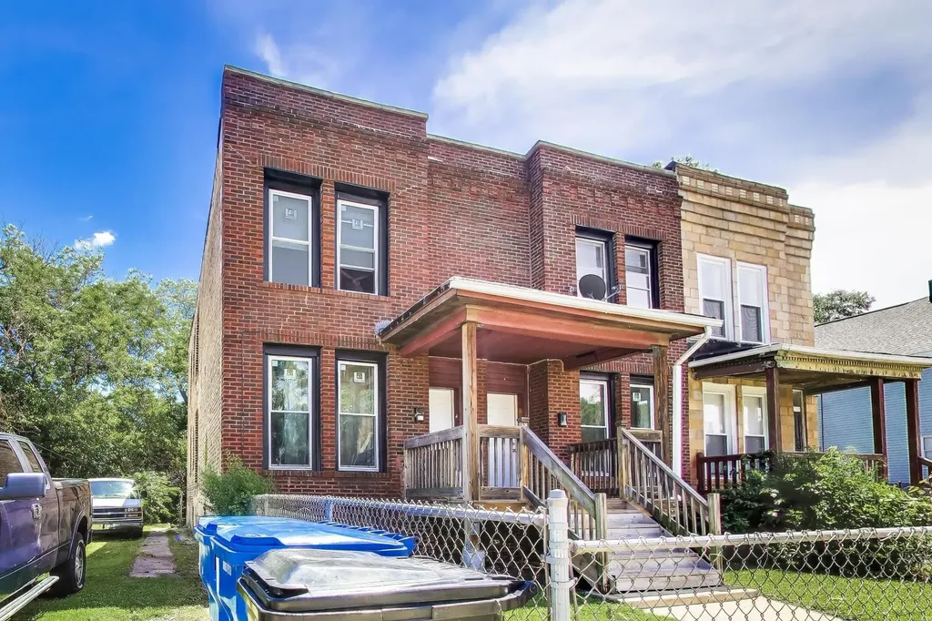 7621 South Eggleston Avenue Chicago IL 60620