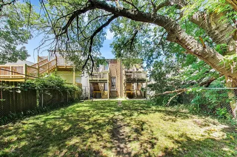 7621 South Eggleston Avenue Chicago IL 60620