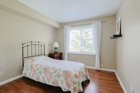 1011 Brentwood Circle Buffalo Grove IL 60089