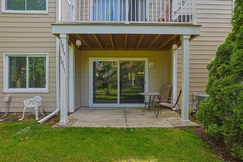 1011 Brentwood Circle Buffalo Grove IL 60089