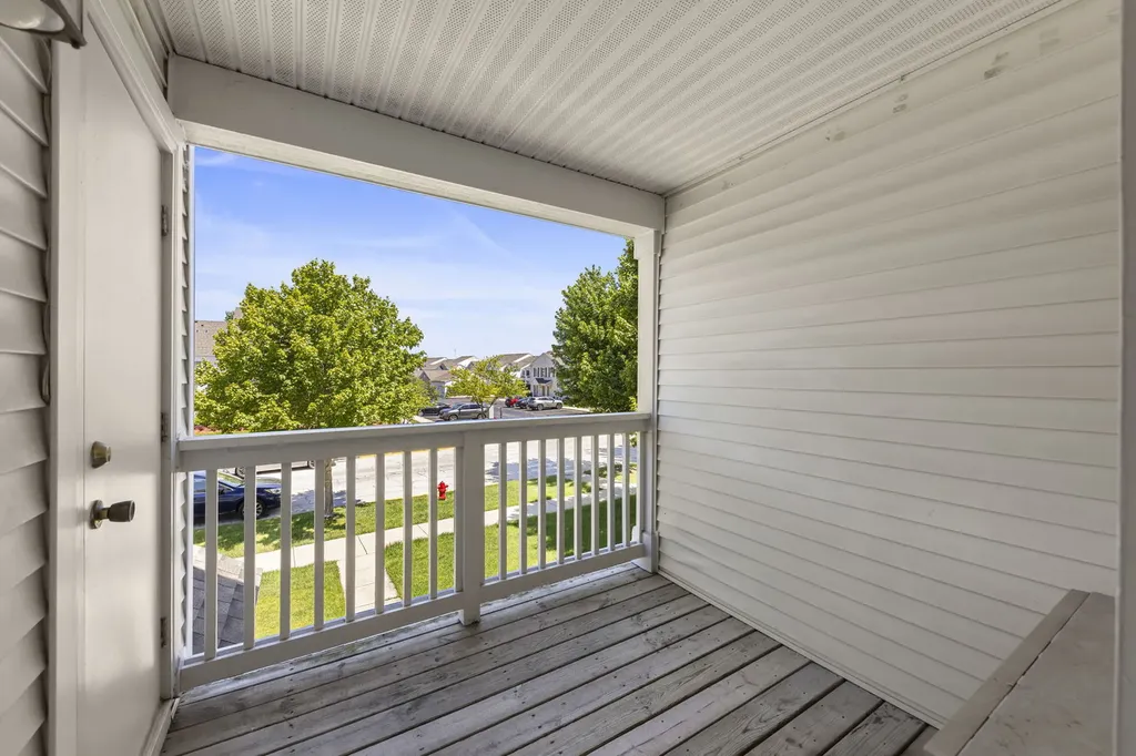 1457 Mcclure Road Aurora IL 60505