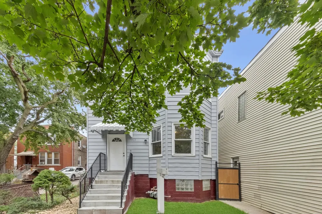 1323 South 51 Court Cicero IL 60804