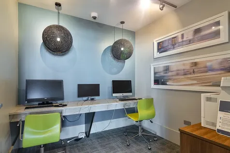 650 West Wayman Street Chicago IL 60661