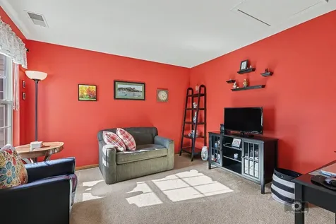 2258 Scott Lane Aurora IL 60502