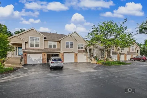 2258 Scott Lane Aurora IL 60502