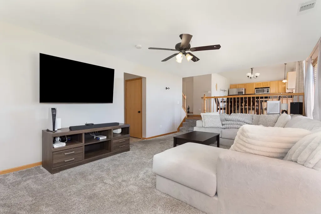 2619 Mirage Avenue Plainfield IL 60586