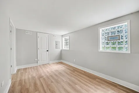 14802 Marshfield Avenue Harvey IL 60426
