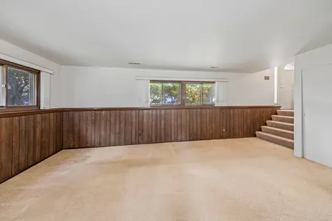 304 Dartmoor Drive Crystal Lake IL 60014