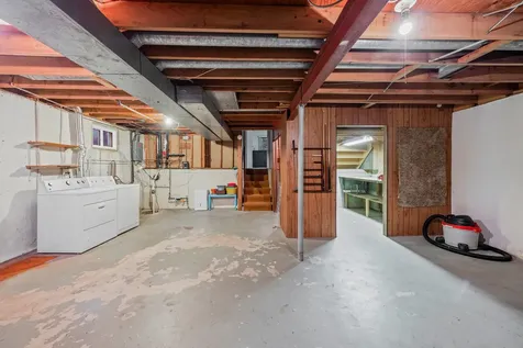 304 Dartmoor Drive Crystal Lake IL 60014