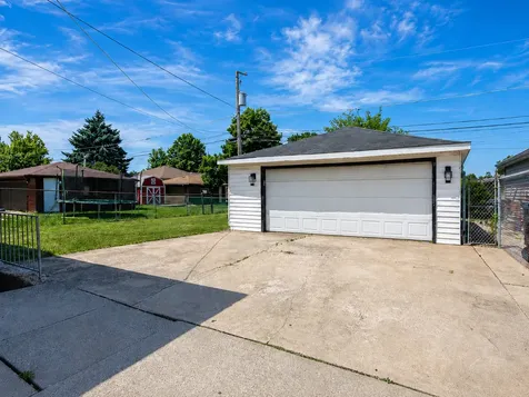 11824 South Leclaire Avenue Alsip IL 60803