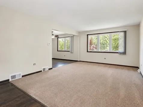 11824 South Leclaire Avenue Alsip IL 60803