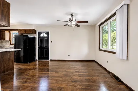 11824 South Leclaire Avenue Alsip IL 60803