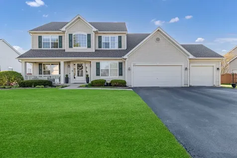 280 Prestwicke Boulevard Algonquin IL 60102