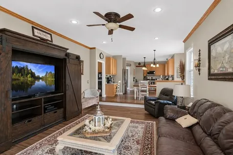 280 Prestwicke Boulevard Algonquin IL 60102