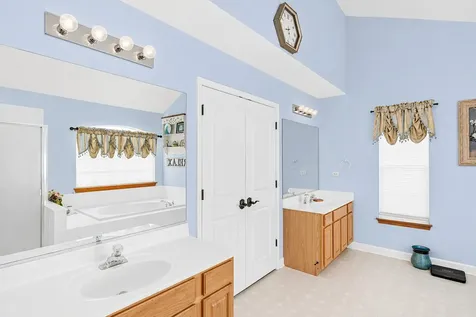 280 Prestwicke Boulevard Algonquin IL 60102