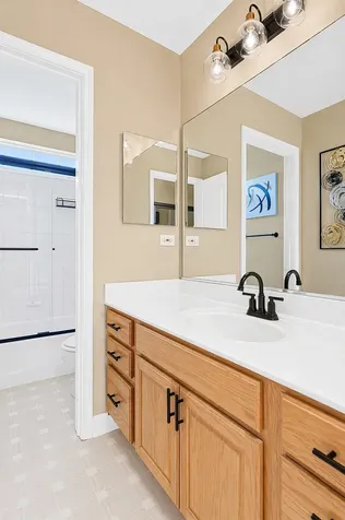 280 Prestwicke Boulevard Algonquin IL 60102