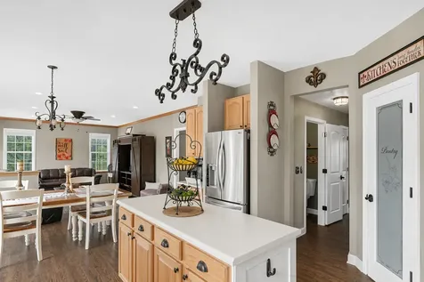 280 Prestwicke Boulevard Algonquin IL 60102