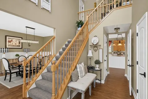 280 Prestwicke Boulevard Algonquin IL 60102