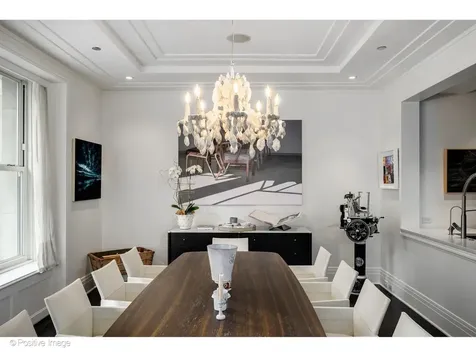 159 East Walton Place Chicago IL 60611