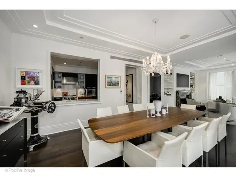159 East Walton Place Chicago IL 60611