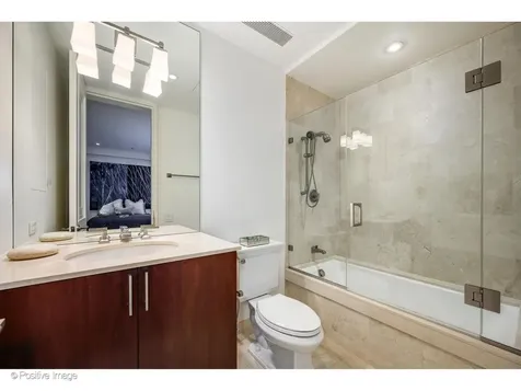 159 East Walton Place Chicago IL 60611