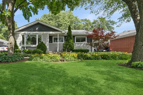 215 Brice Avenue Mundelein IL 60060