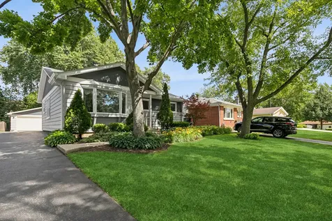 215 Brice Avenue Mundelein IL 60060