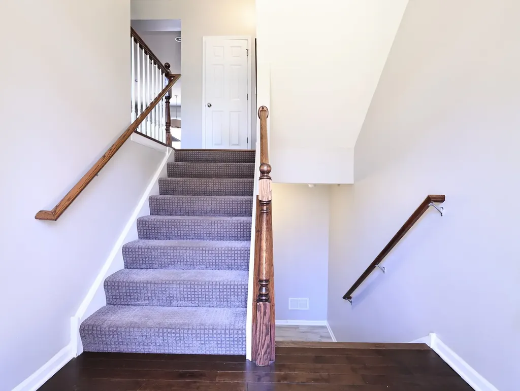 2521 Dunraven Avenue Naperville IL 60540