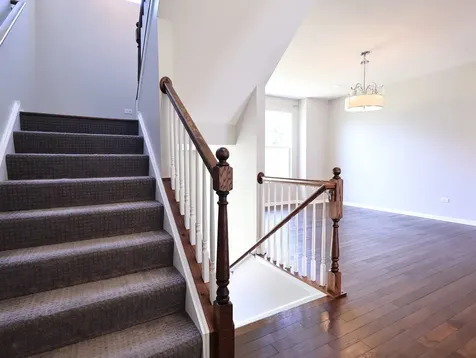 2521 Dunraven Avenue Naperville IL 60540