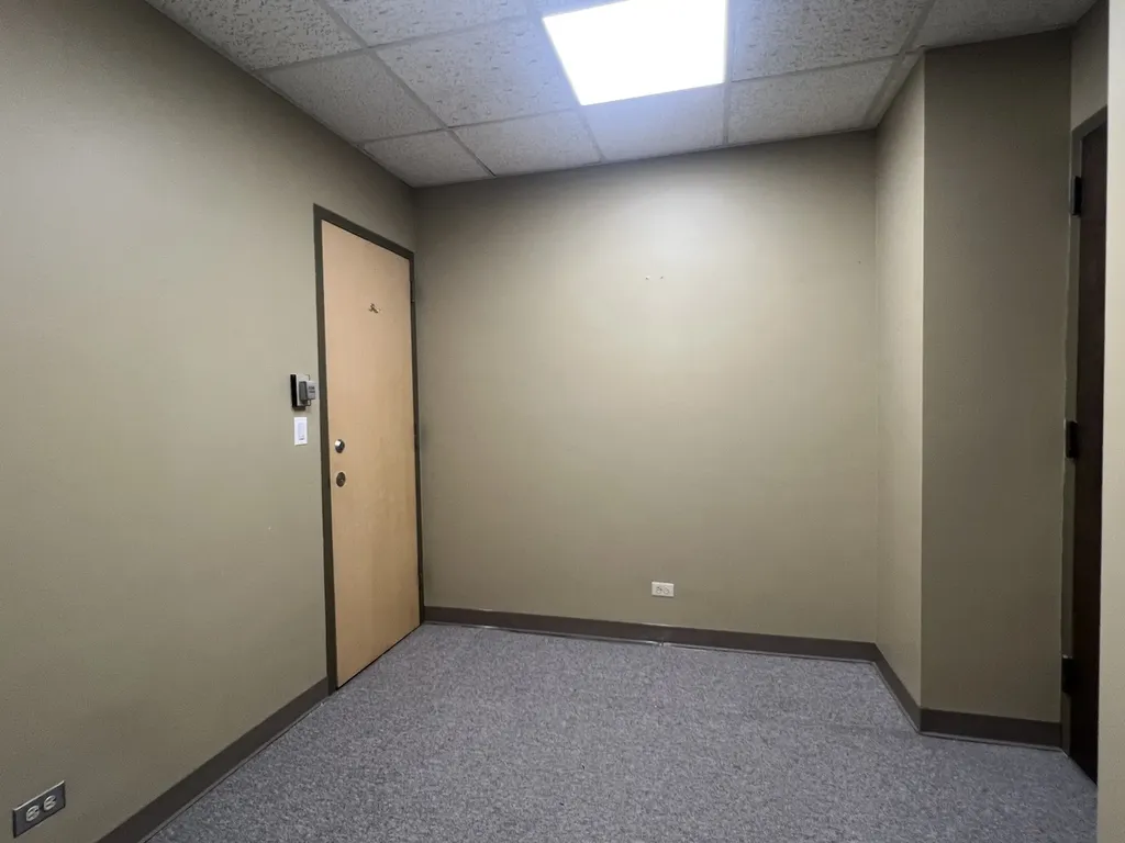 200 East Willow Avenue Wheaton IL 60187