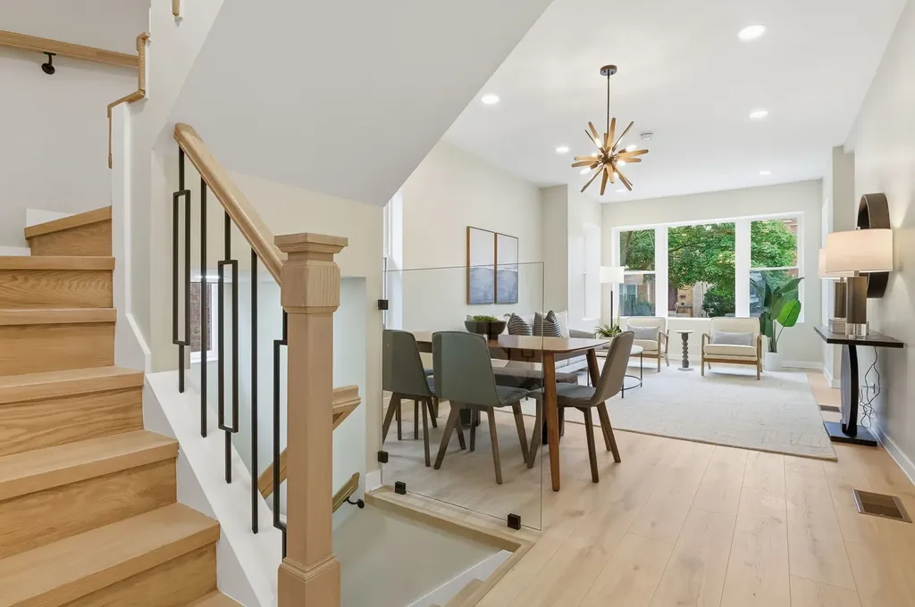 4431 North Marmora Avenue Chicago IL 60630
