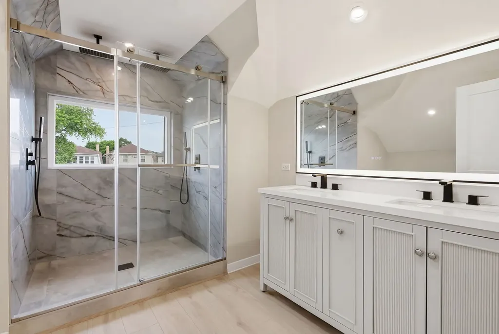 4431 North Marmora Avenue Chicago IL 60630