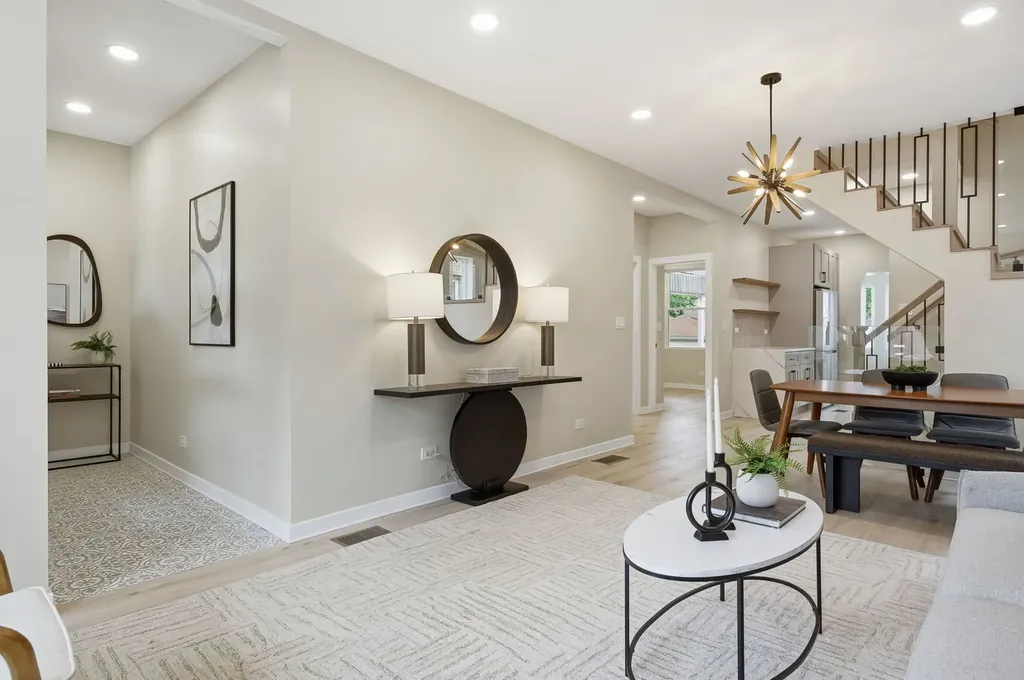 4431 North Marmora Avenue Chicago IL 60630