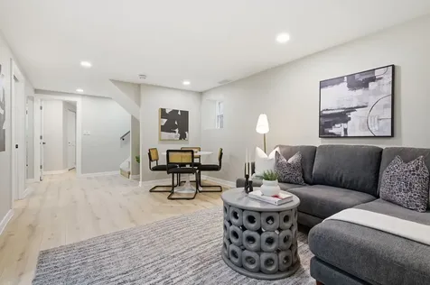4431 North Marmora Avenue Chicago IL 60630