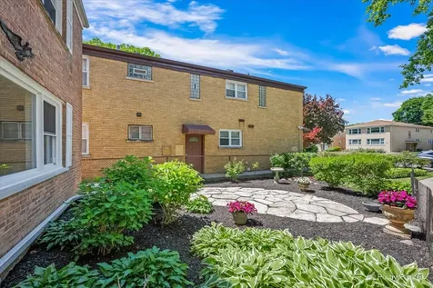 3046 Central Street Evanston IL 60201