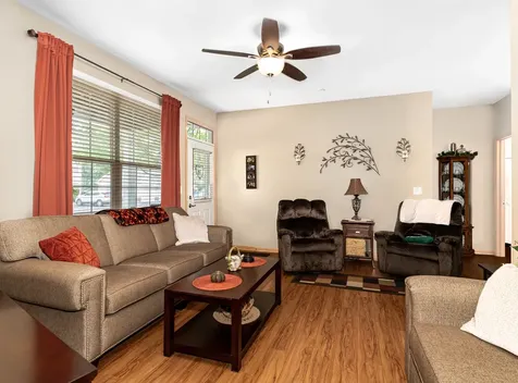 1942 Parkside Drive Shorewood IL 60404