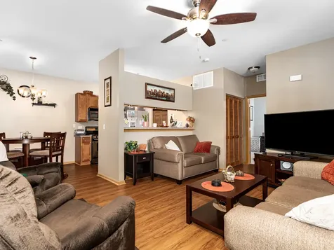 1942 Parkside Drive Shorewood IL 60404