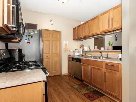 1942 Parkside Drive Shorewood IL 60404