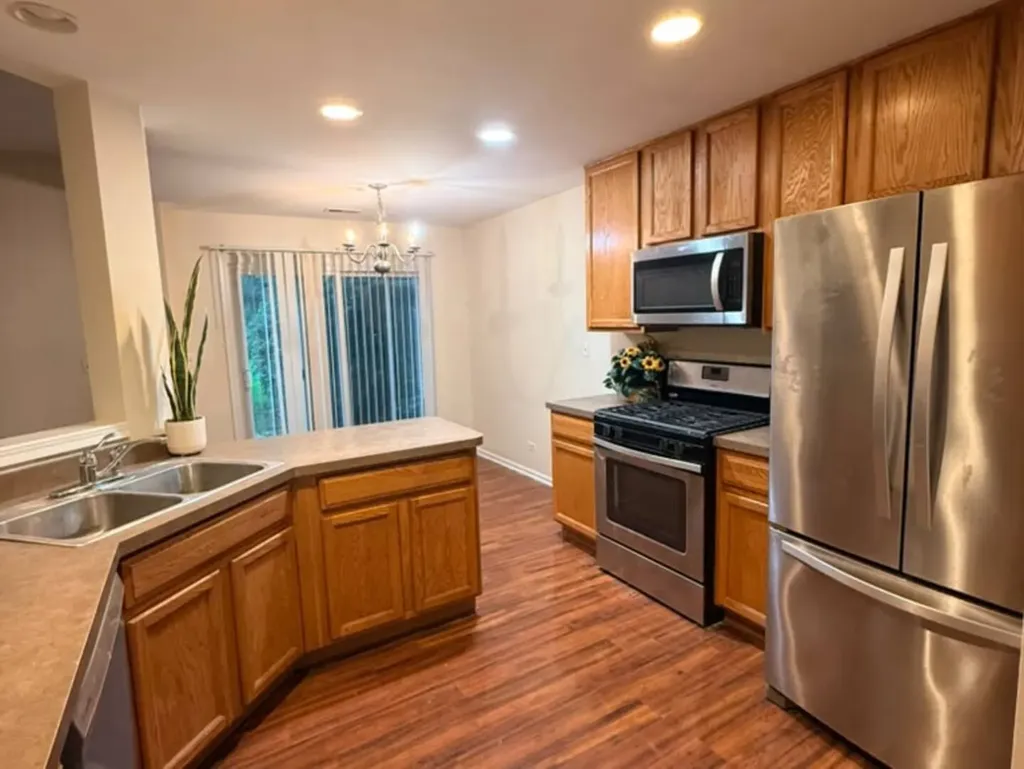 565 Conservatory Lane Aurora IL 60502