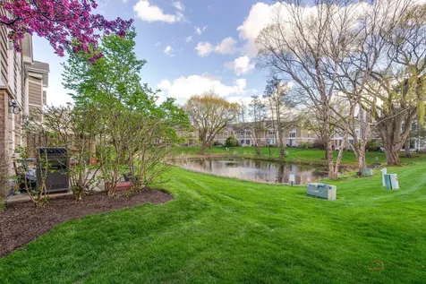 73 Woodstone Drive Buffalo Grove IL 60089