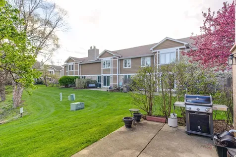 73 Woodstone Drive Buffalo Grove IL 60089
