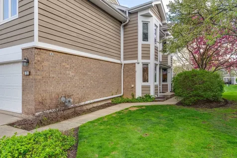 73 Woodstone Drive Buffalo Grove IL 60089