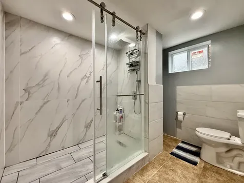 3842 West Argyle Street Chicago IL 60625