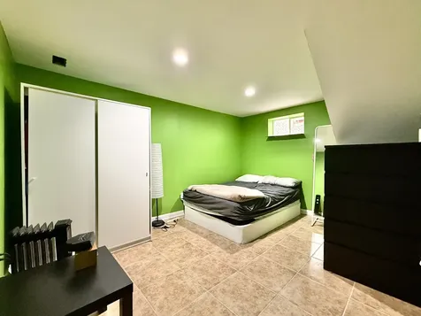 3842 West Argyle Street Chicago IL 60625