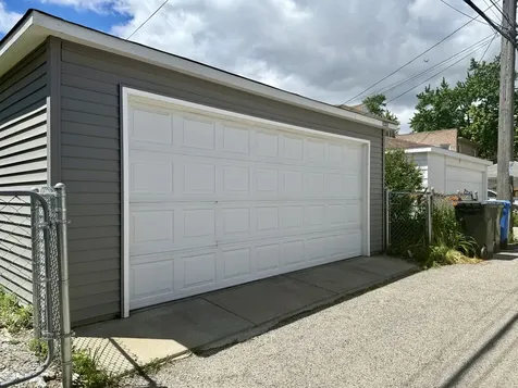 3842 West Argyle Street Chicago IL 60625