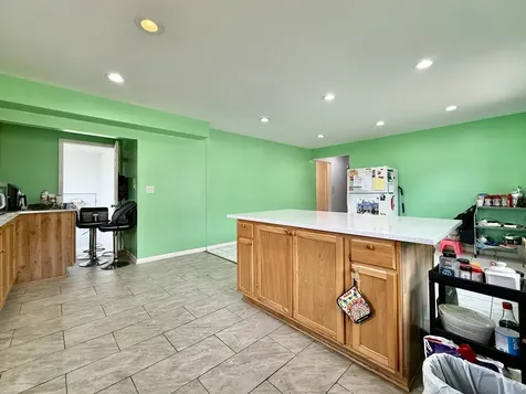 3842 West Argyle Street Chicago IL 60625