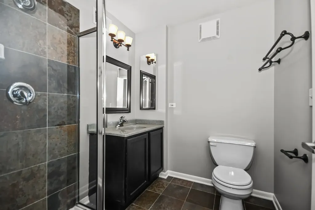 2001 South Calumet Avenue Chicago IL 60616
